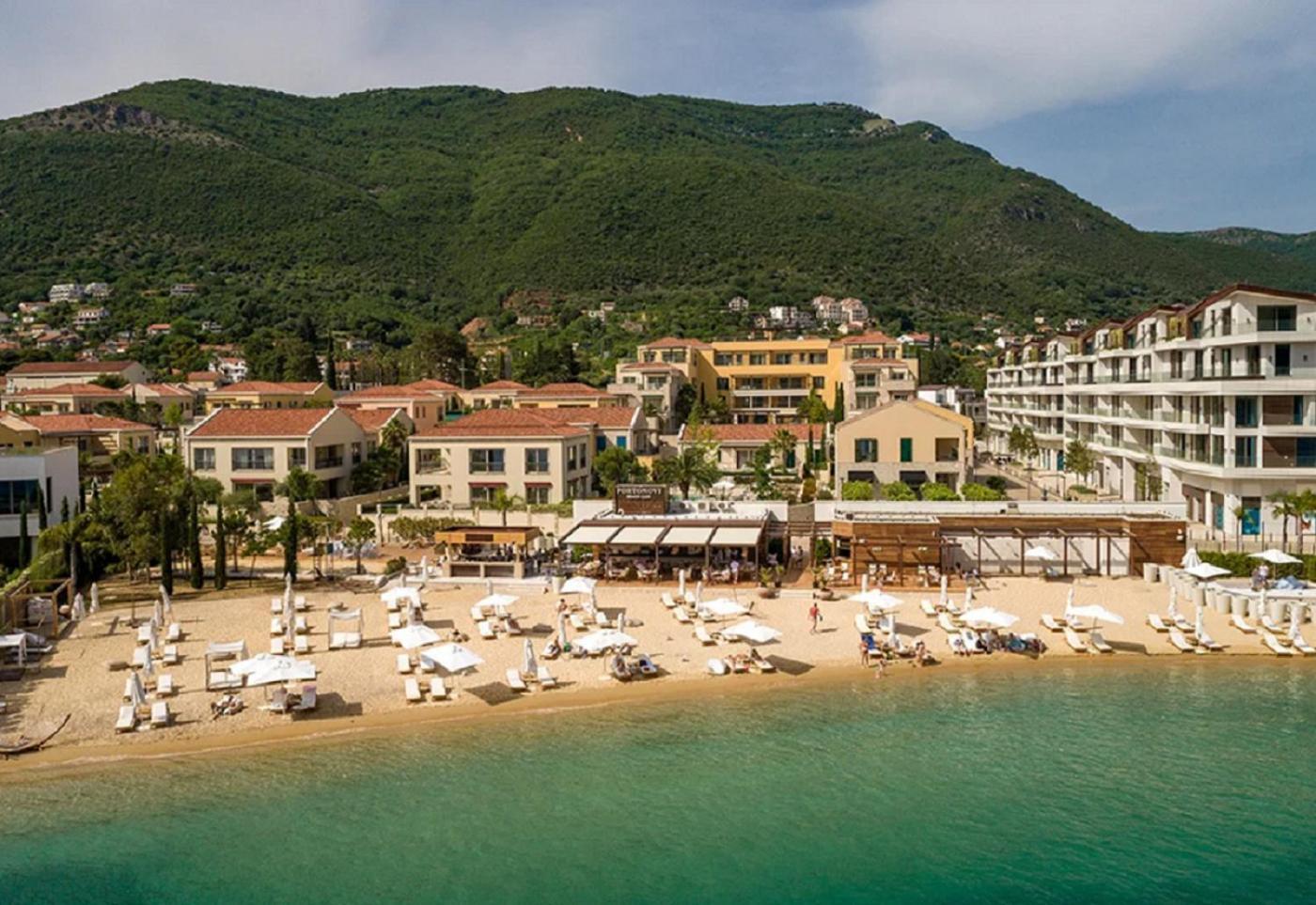 Villa Sea-N-Sun, 7 Bedrooms & Pool, Nearby Portonovi Marina. Ðenovići Exterior foto