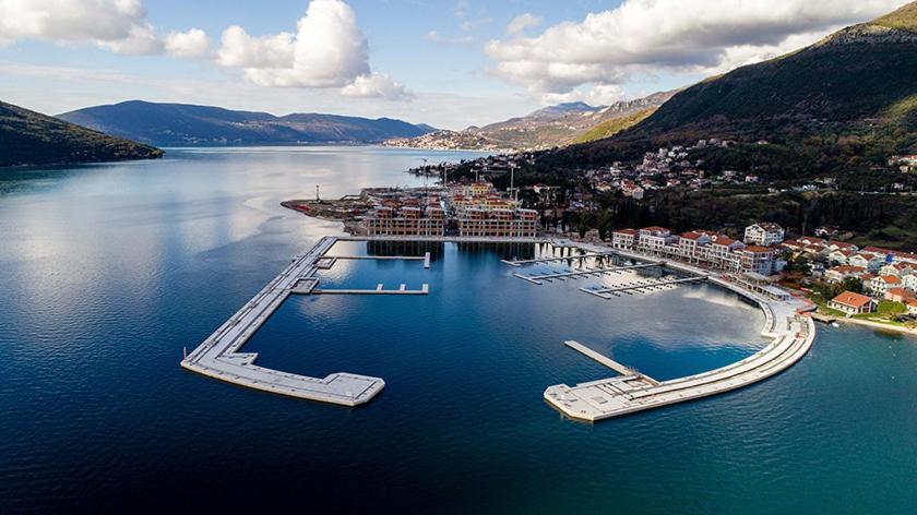 Villa Sea-N-Sun, 7 Bedrooms & Pool, Nearby Portonovi Marina. Ðenovići Exterior foto